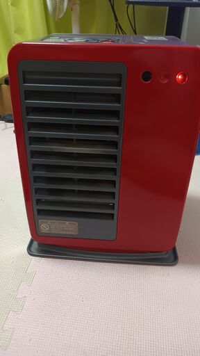 トヨトミ 石油ファンヒータ 赤色