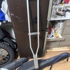 松葉杖