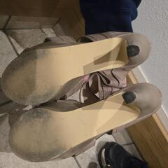 美品　ヒールパンプス　24.5cmの画像
