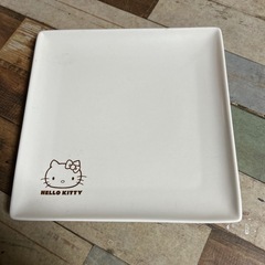 LAWSON キティ 角皿