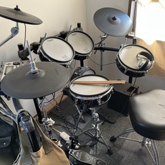 【今月で削除予定】V-drums TD-12 フルセット　スネアハットスタンド、スローン、 ツインペダル、遮音マット付属 の画像