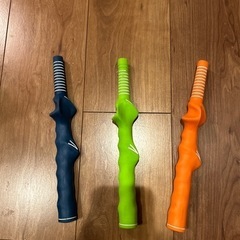 ゴルフ　グリップ　練習器具の画像