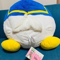 ドナルド　クッション　値下げの画像