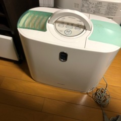 加湿器1台単位で2台ありますの画像