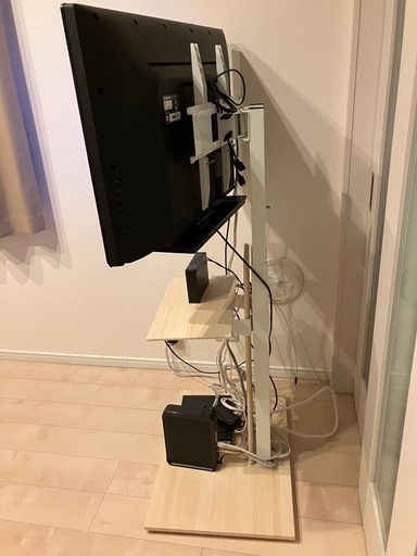 昇降式テレビ台