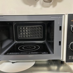 値下げ！
電子レンジ　取りに来てくれる方限定¥3500の画像
