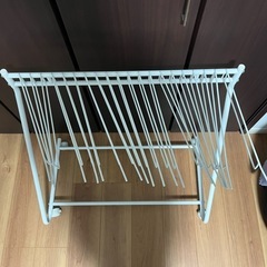 スラックスハンガーの画像