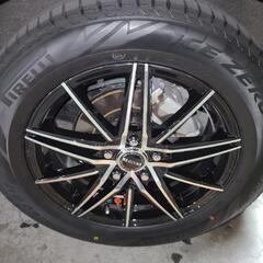 取引中)スタッドレスタイヤ ピレリ 215/60R17