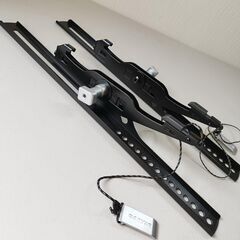 【美品】SANUS サナス VLT5-B2 ティルティング型ウォールマウント 壁掛けテレビ 金具 42-90型 付属品ありの画像