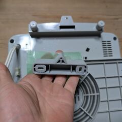 ZEPEAL 『工事不要』 壁掛け脱衣所ヒーター ワイヤードリモコン付き ホワイト AWC-A80G-WHの画像
