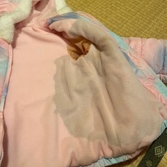 4歳　フード付き中綿ありアウターの画像