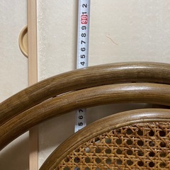 値下げ籐製のソファの画像