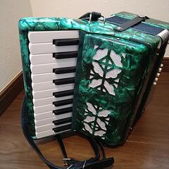 アコーディオンの画像