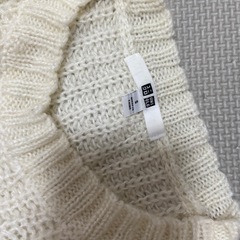 引渡相手決定しました　セーター　ホワイト　グレーの画像