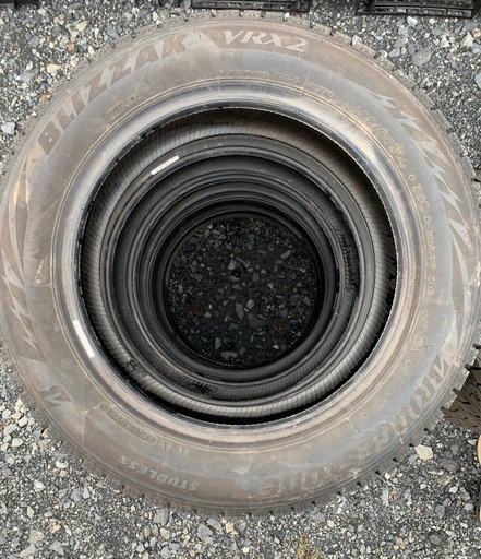 冬中古タイヤ組み換え無料155/65R14