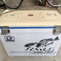 クーラーボックス　魚釣　約20L