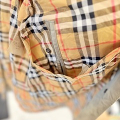 バーバリーのトレンチコートメンズ　Burberryの画像