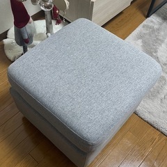 オットマン