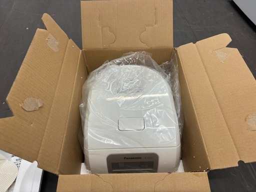 激安‼️新品未使用 Panasonic ジャー炊飯器 3合炊きMY063