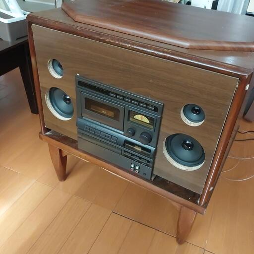 全て可動品です　レコード、カセットデッキ、CD　ラジオAMFM