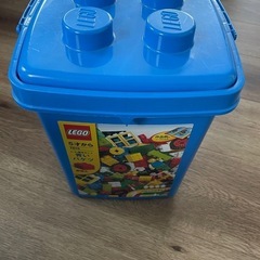 LEGO 青いバケツ