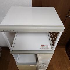 (お取引者様 決まりました) コンセント付き キッチン収納庫の画像
