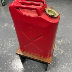  ブリッツカン　ジェリカン　ガソリン缶縦型　５ガロン（約19Lく...