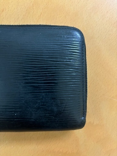 ヴィトン　エピ　長財布