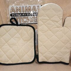 🔴山口市、乳牛柄アニマルキッチンミトン&鍋敷き￥500🔴美品ですの画像