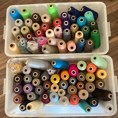 ウーリーミシン糸の画像