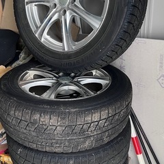 ブリザック215/60r17の画像