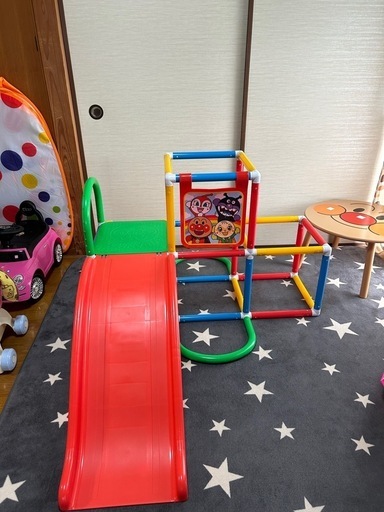 お取引き中！アンパンマンの滑り台ジャングルジム