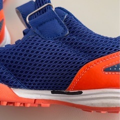 ケルメ　スニーカー20.0
の画像