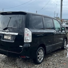 トヨタ ヴォクシー グレード	2.0ZS煌  4WD H21 車検	08.4.29の画像