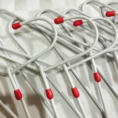 ベビー用ハンガー★ワイヤー19本　中古の画像