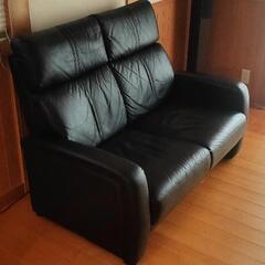 値下げ】【ニトリ】【本革】2人掛けハイバックソファ