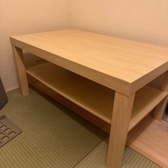 テーブル