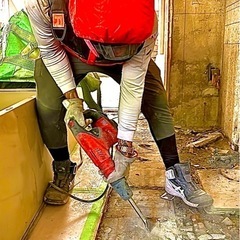 内装解体の画像