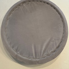 【値下げしました】クッション　ボールプール（ボール付）の画像