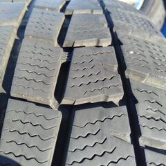 スタッドレスタイヤ　DUNLOP  185/65R15の画像