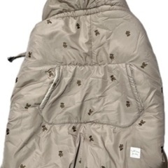 ベビー　お出かけ防寒具　ベージュ色