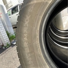 札幌★ジープラングラー 265 70 R17 スタッドレスタイヤ四本の画像