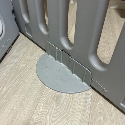 ベビーサークル