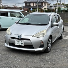 トヨタ　アクア　平成24年　走行距離6万キロ　車検7年10月　E...
