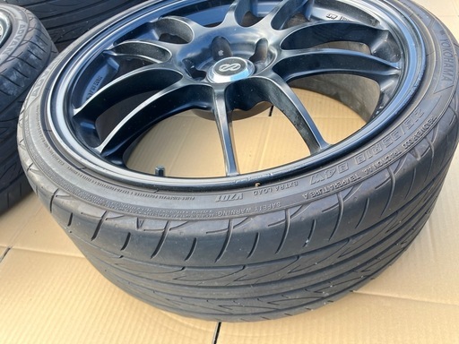 【値下対応可】ENKEI（5穴,PCD100）+YOKOHAMA-ADVAN（215/35R18）