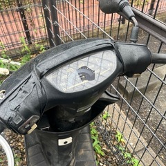 不動車原付付きバイクの画像
