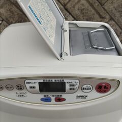 石油ファンヒーターの画像