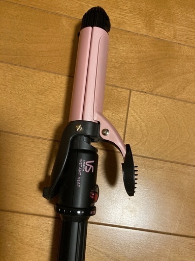 VSヘアアイロン