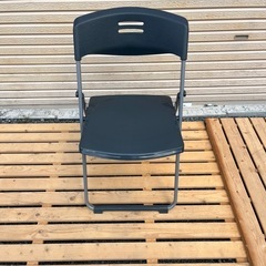 折りたたみ椅子