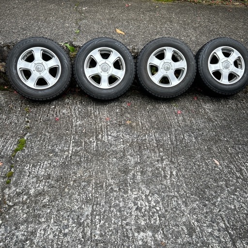 ブリヂストンブリザックVRX スタッドレスタイヤホイールセット